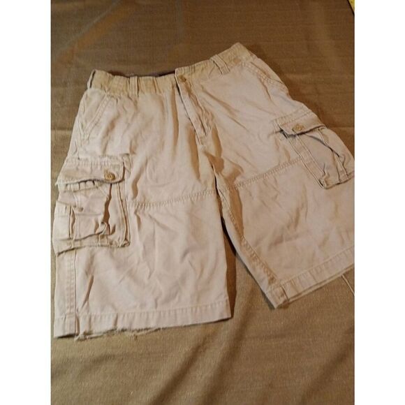 Wearfirst brand Boys Cargo Shorts - Size: 18 (0708) - Picture 1 of 7